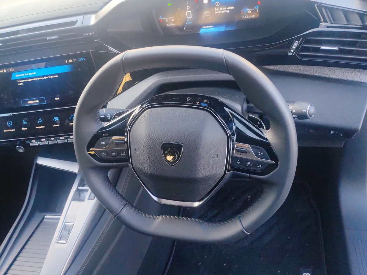 Peugeot 308 Commercial - Image 4