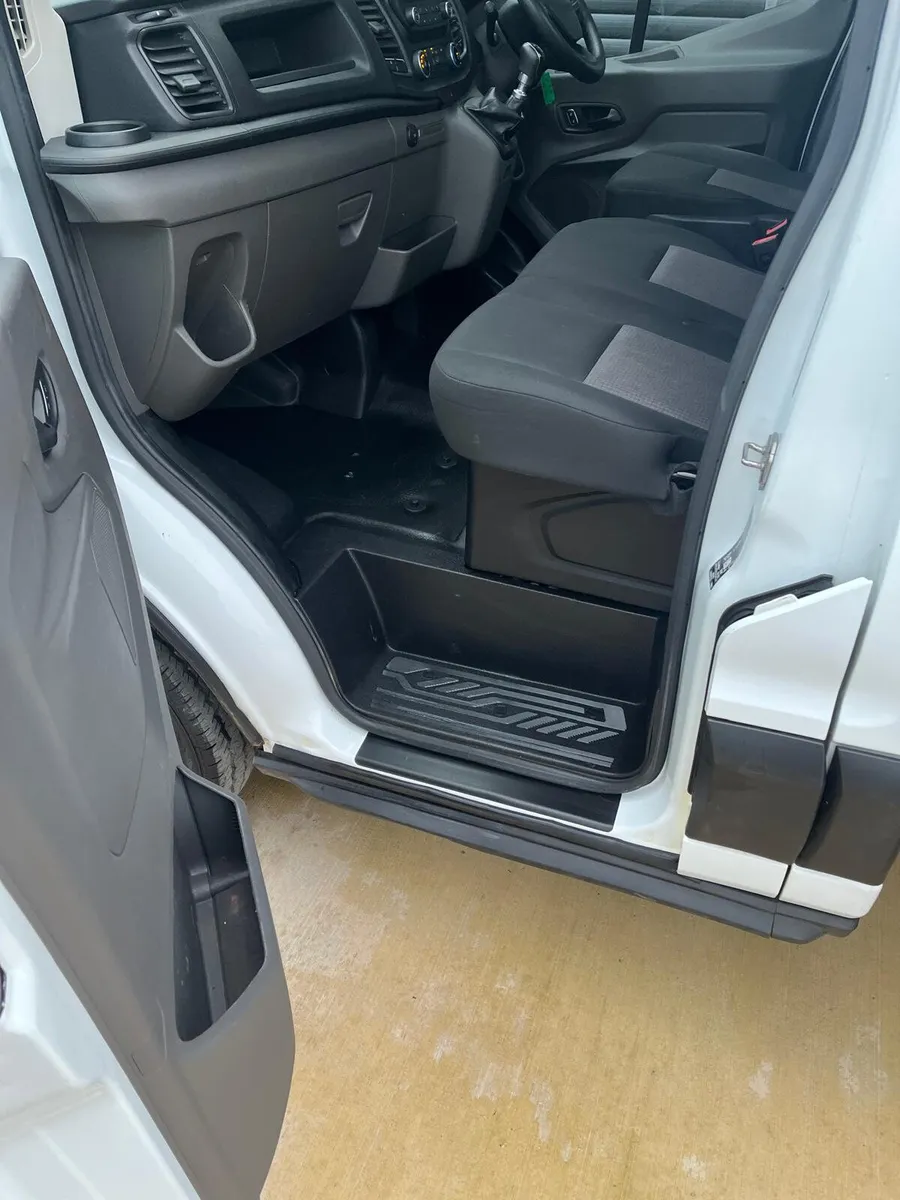 Ford Transit 350 dropside 2022 - Image 3