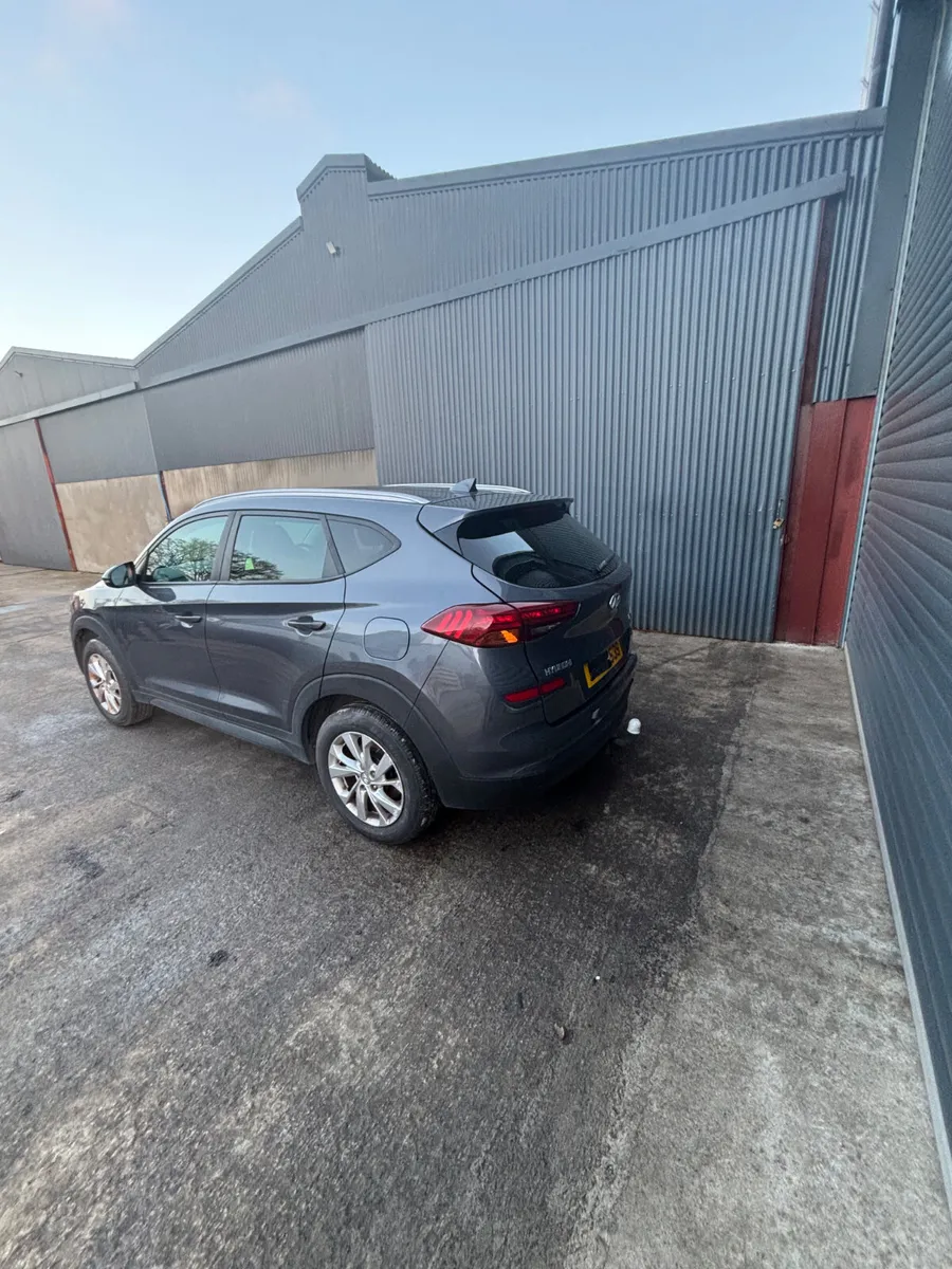 Hyundai Tucson For Breaking - Image 4