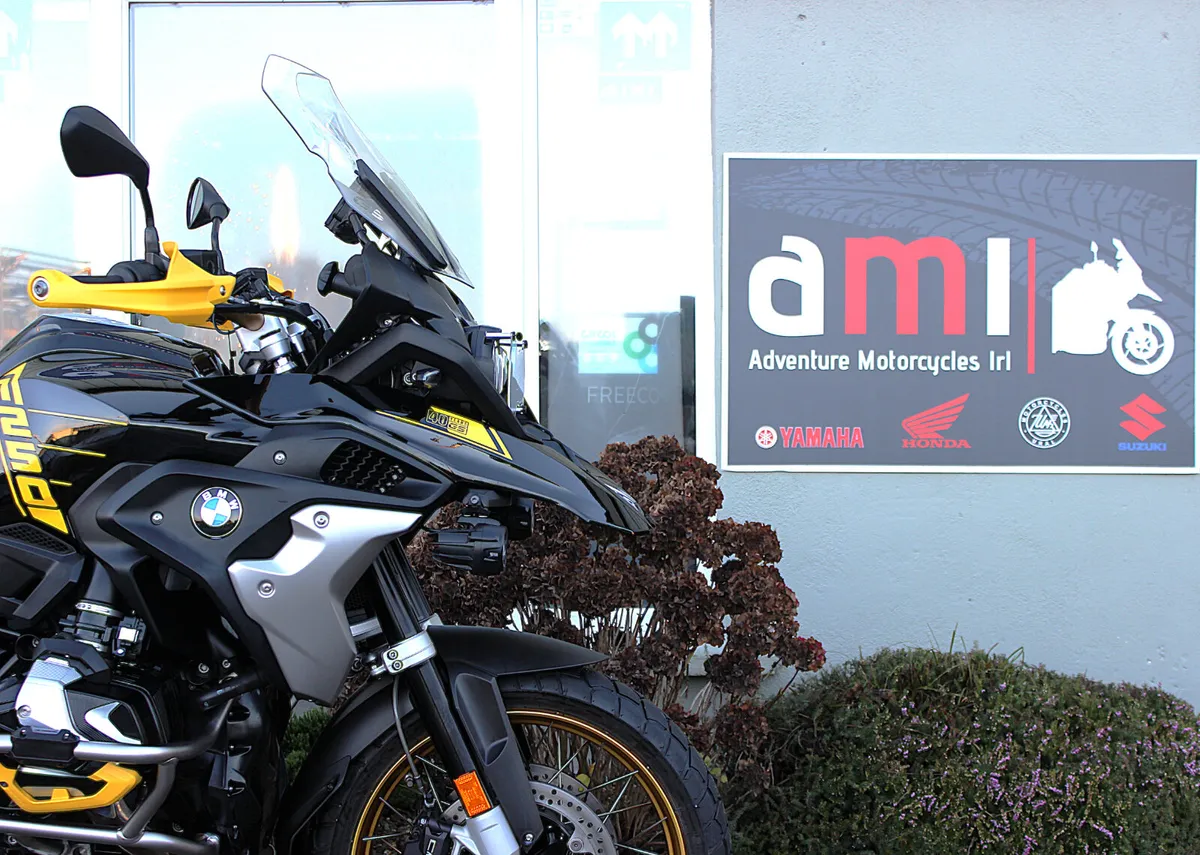 2022 BMW R1250 GS 40 YEARS GS - Image 3