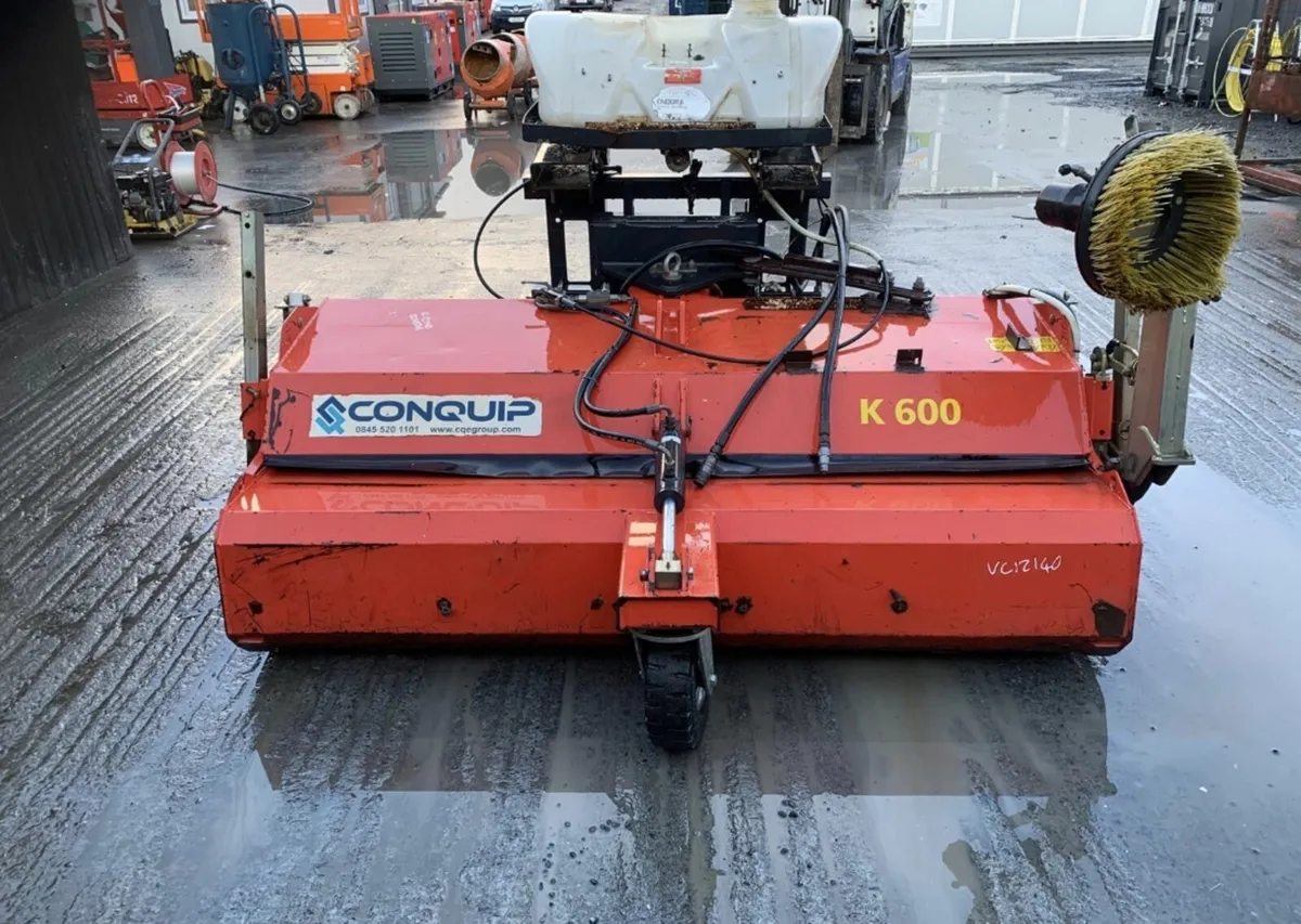Conquip Hydraulic Sweeper Collector - Image 1