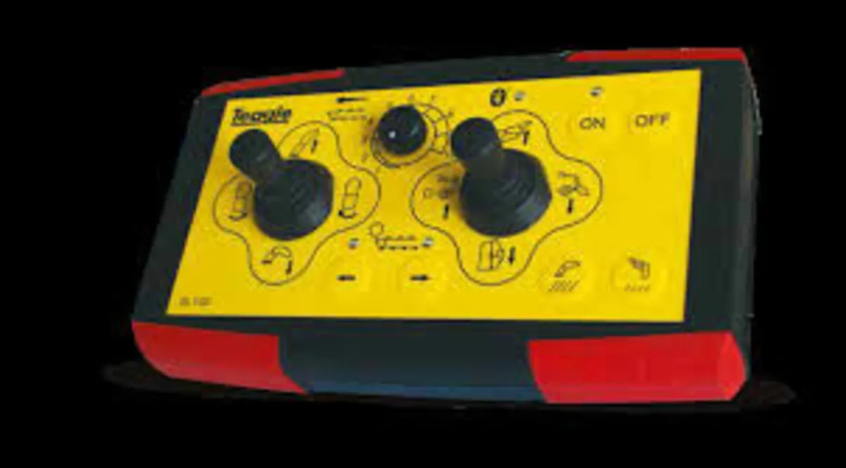 Teagel 8555 Straw Processor,Bedder, Silage Feeder - Image 4