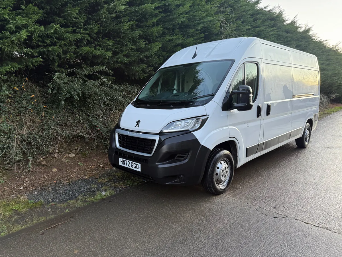 2022 Peugeot boxer 2.2  BHDI  335 L3H2 - Image 1