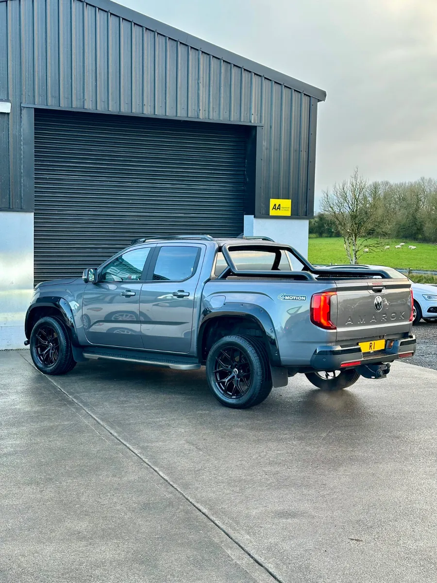 232 VOLKSWAGEN AMAROK AUTO DSG 205BHP - Image 4