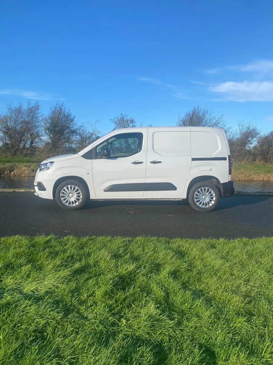 Toyota proace - Image 1