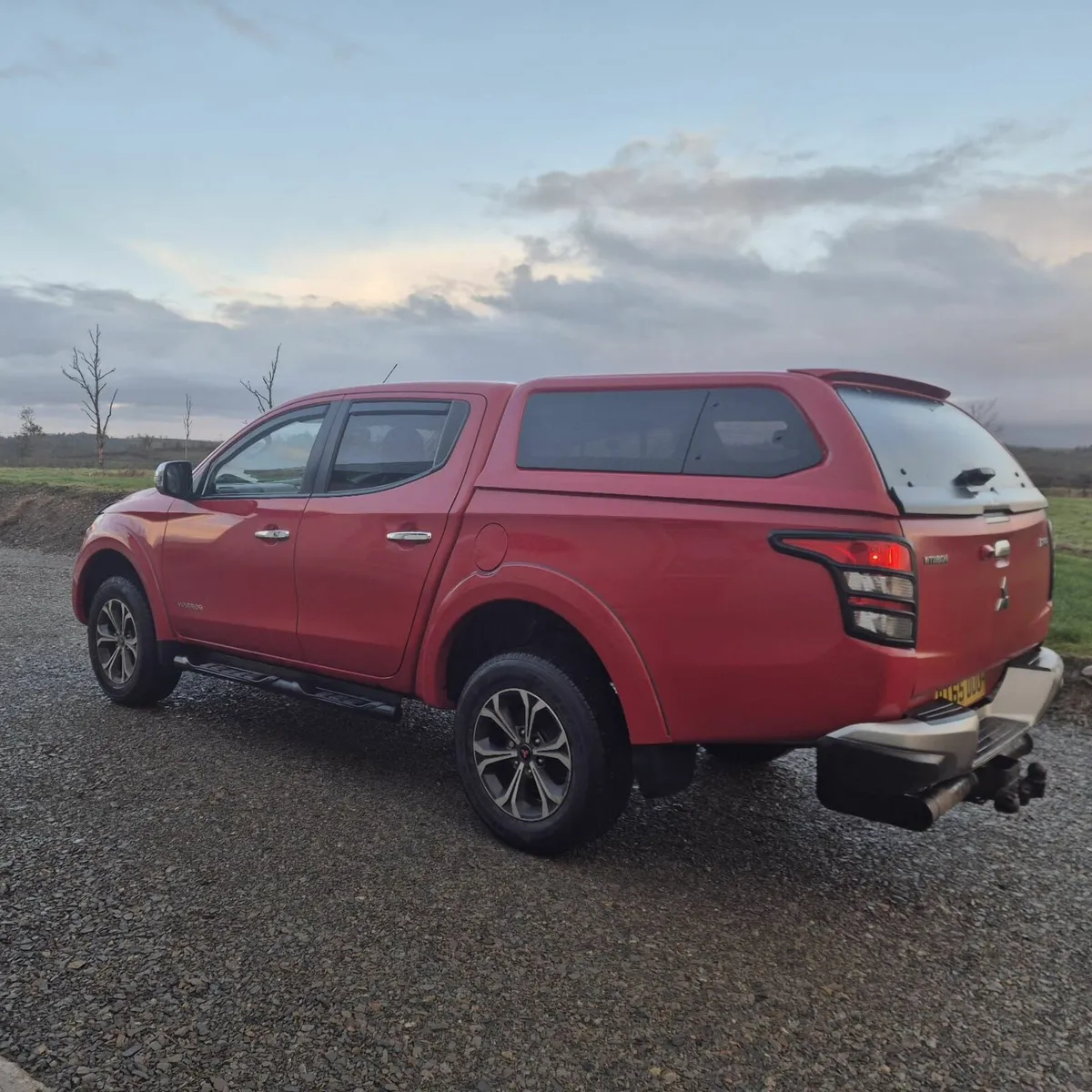 2016 Mitsubishi L200 Warrior Cherry Red  95,000 - Image 4