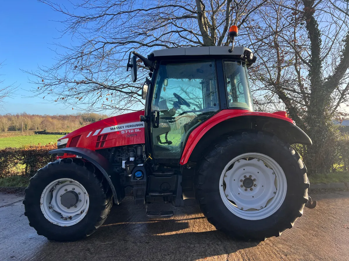 Massey Ferguson 5712SL - Image 1
