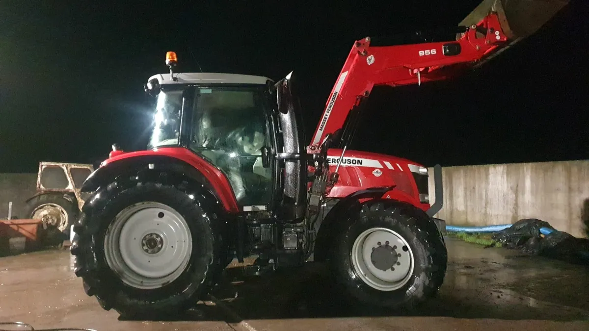 Massey Ferguson  7616 - Image 1