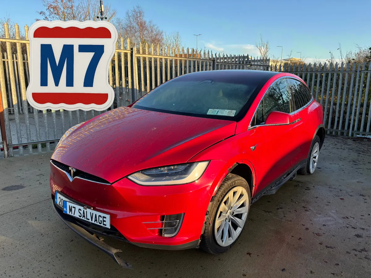 20 Tesla Model X  Long Range 7Seats150km Powers up - Image 1