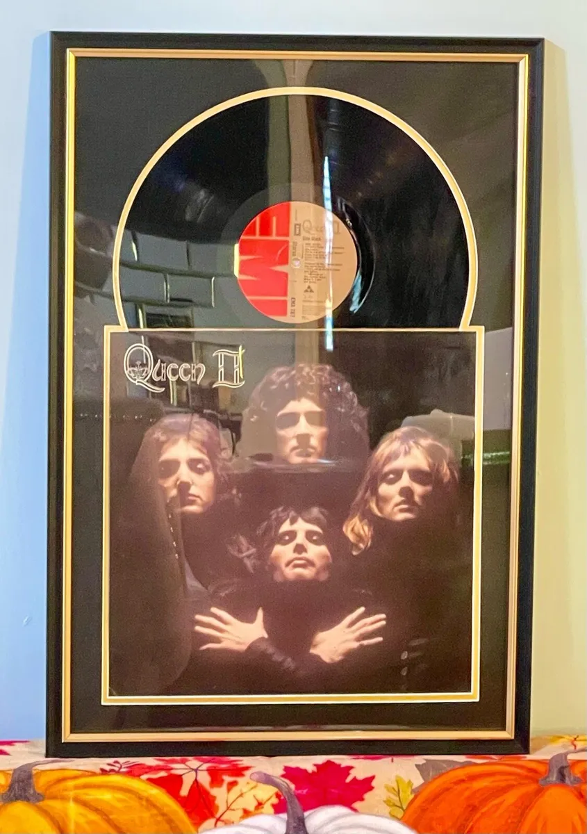 FRAMED CLASSIC VINYL (Queen, Bob Dylan,Joe Cocker) - Image 4