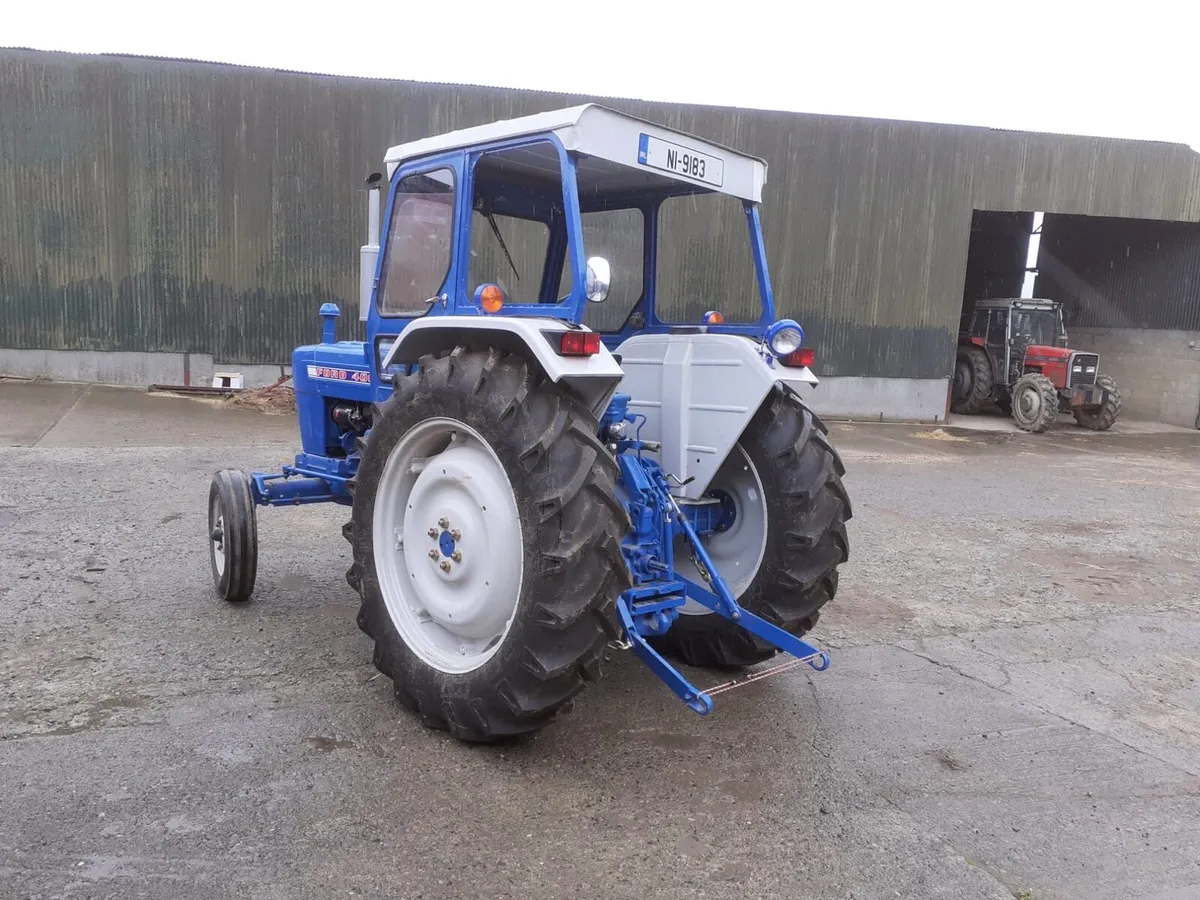 International industrial loader - Image 3