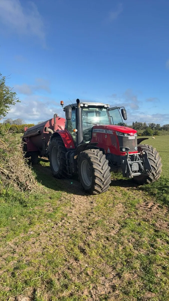 Massey 7720 - Image 1