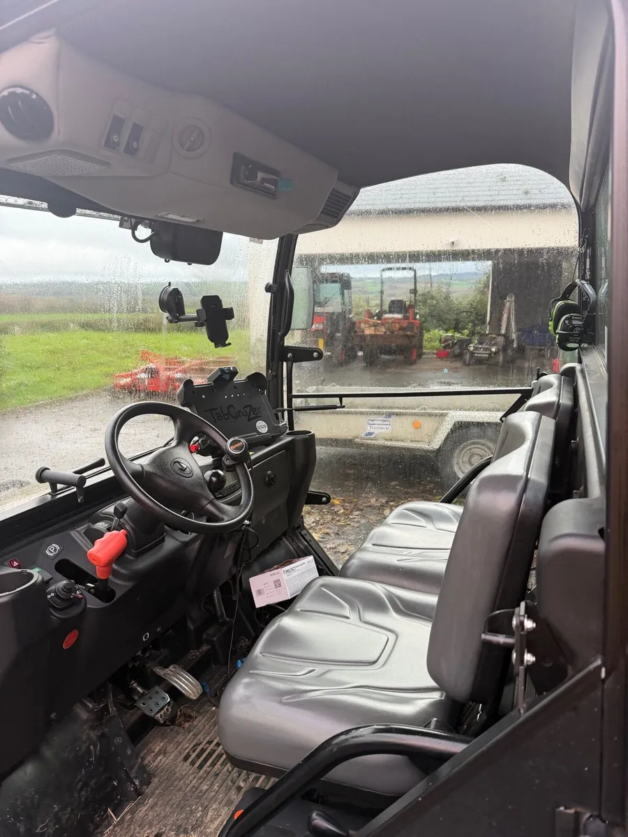 2020 Kubota Gator RTV X1110 - Image 3