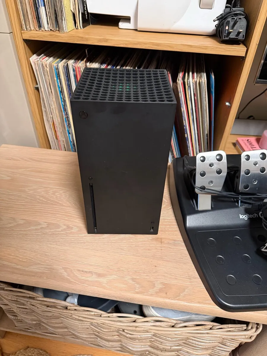 Xbox series X, Logitech Steering wheel and Shifter - Image 2
