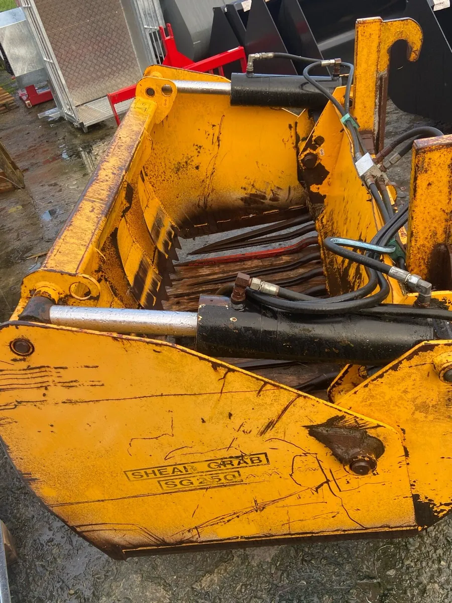 S/h Shear grab and new grabs - Image 2