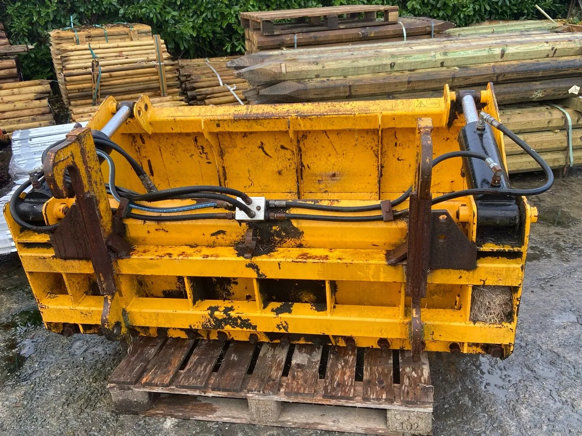 S/h Shear grab and new grabs - Image 4