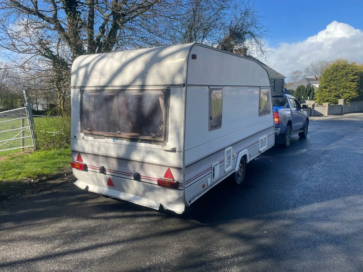 4 birth caravan - Image 4