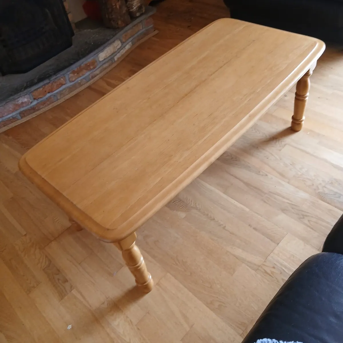 Solid pine wood coffee table - Image 3