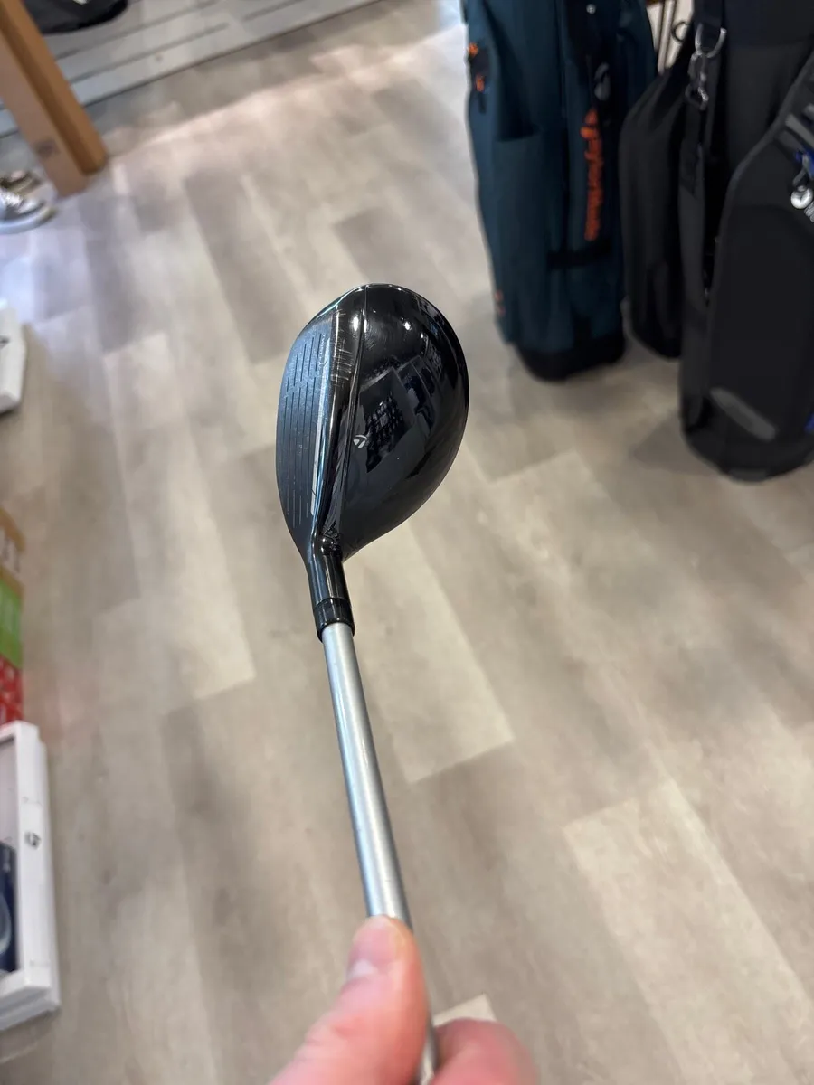 Taylor Made Qi10 Max Ladies (5 Wood +  5 Hybrid) - Image 3