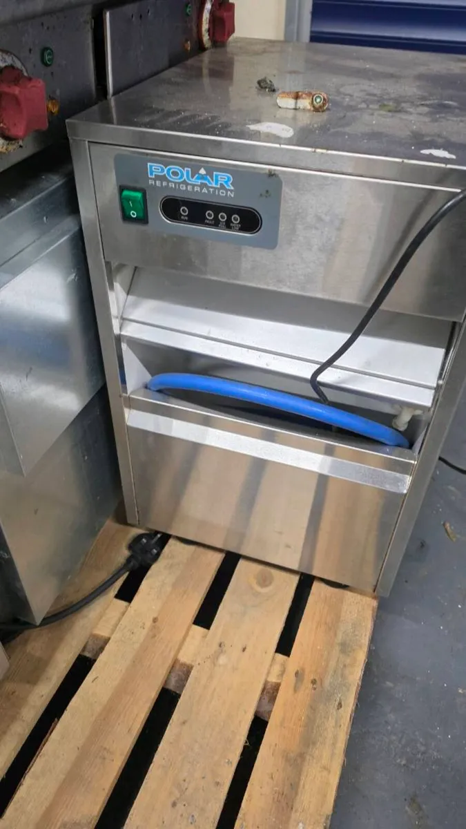 Pizza oven , grill, ice machine etc - Image 4