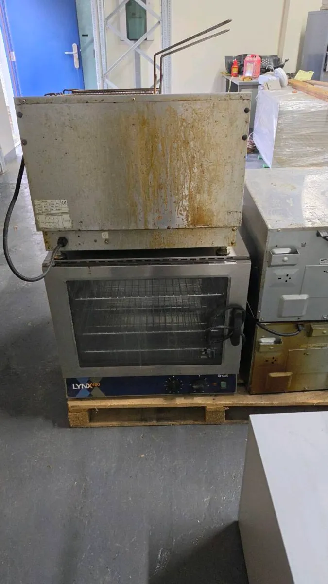 Pizza oven , grill, ice machine etc - Image 1