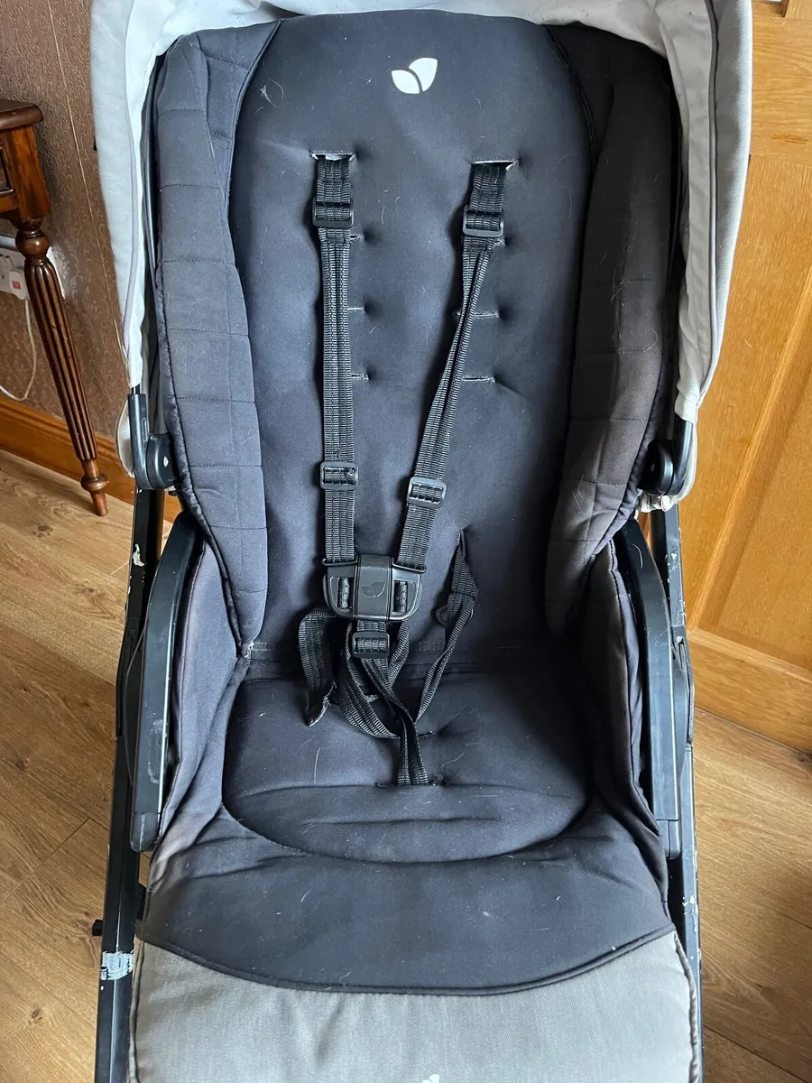 Joie travel system - Image 2