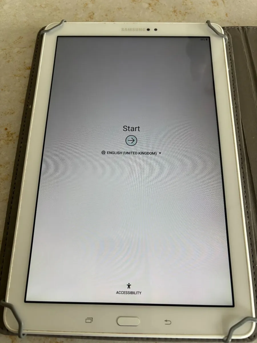 SAMSUNG GALAXY A6 Tablet - Image 2