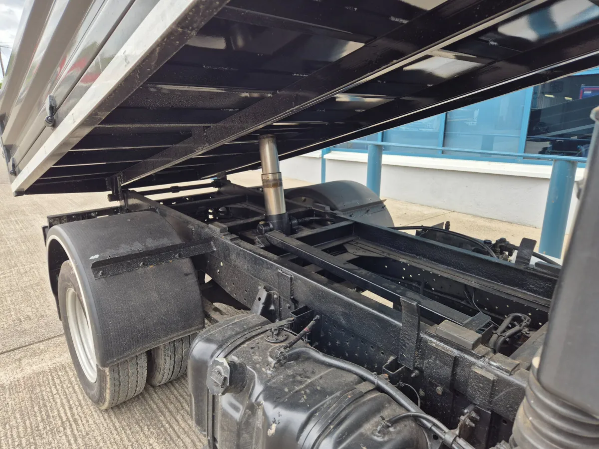 2014 ISUZU NLR 3.5TON CREWCAB TIPPER - Image 4