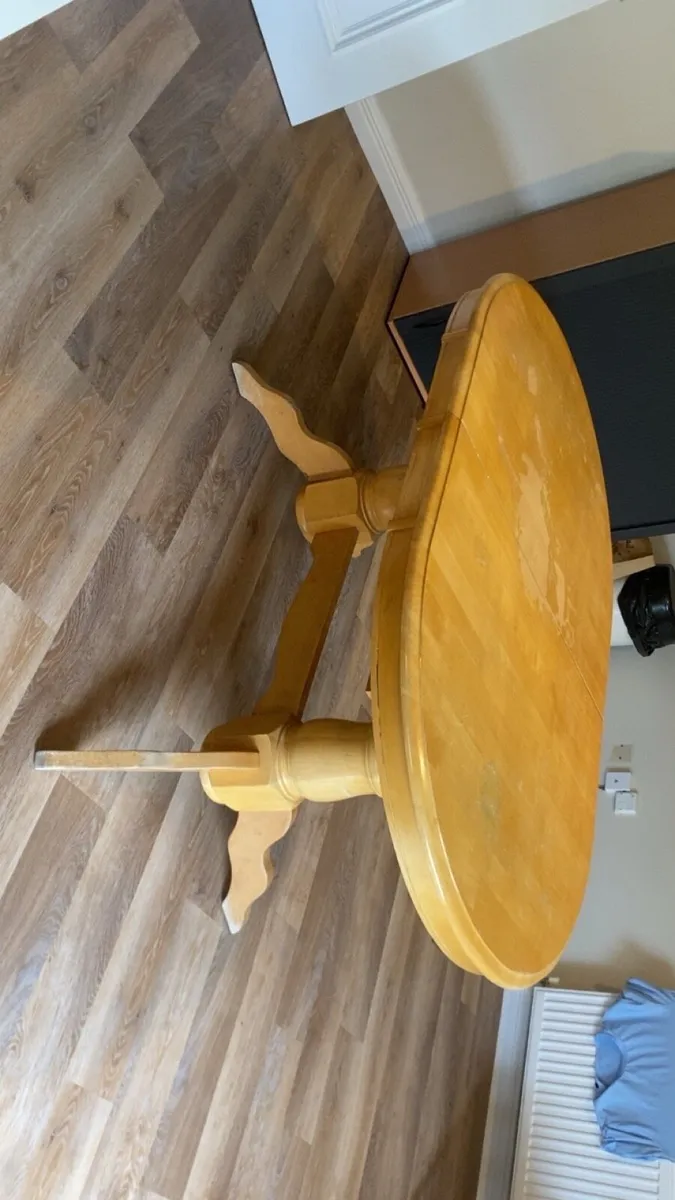 Extendable table - Image 1