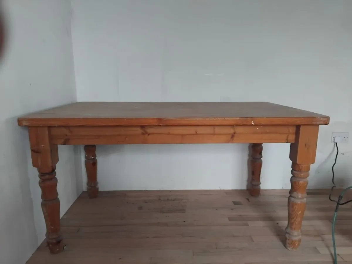Solid pine table