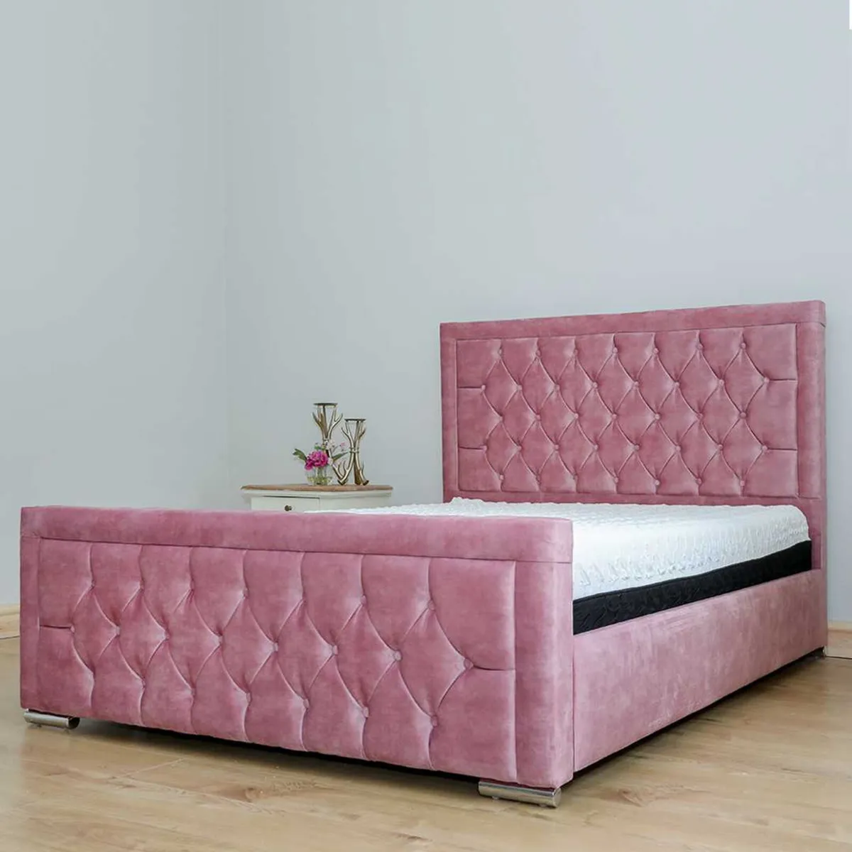 Maryland Classic Divan Beds Frame With Drawers - Image 1