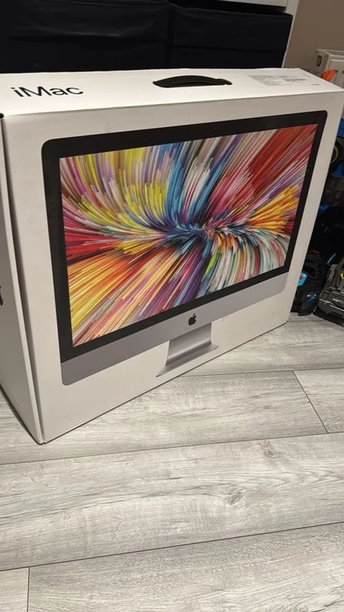 Apple iMac 27 inch 2019 5K - Image 2
