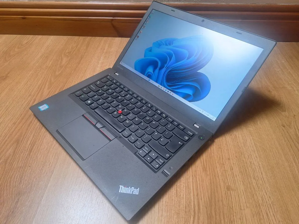 Lenovo Thinkpad T460 - Image 1