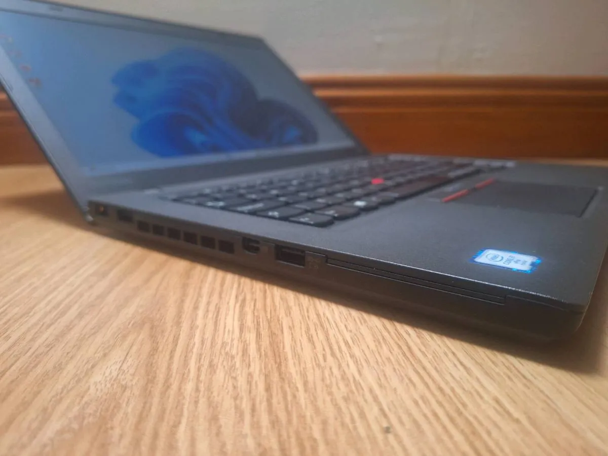 Lenovo Thinkpad T460 - Image 3