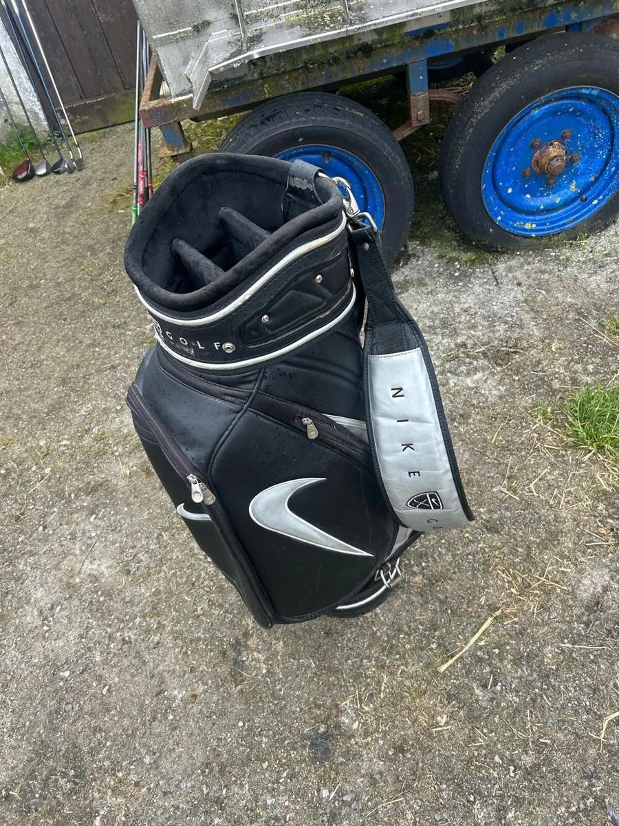 Golf clubs and bag - Image 3