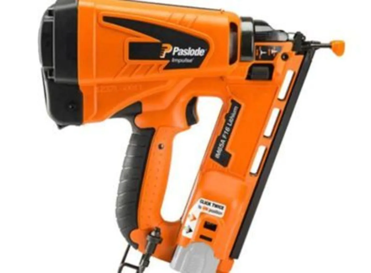 Paslode IM65A 2.1Ah F16 2nd Fix Angled Brad Nailer - Image 1