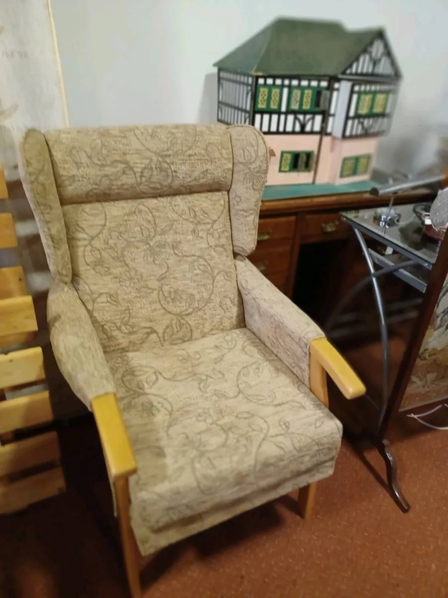 Fireside chair - Image 1