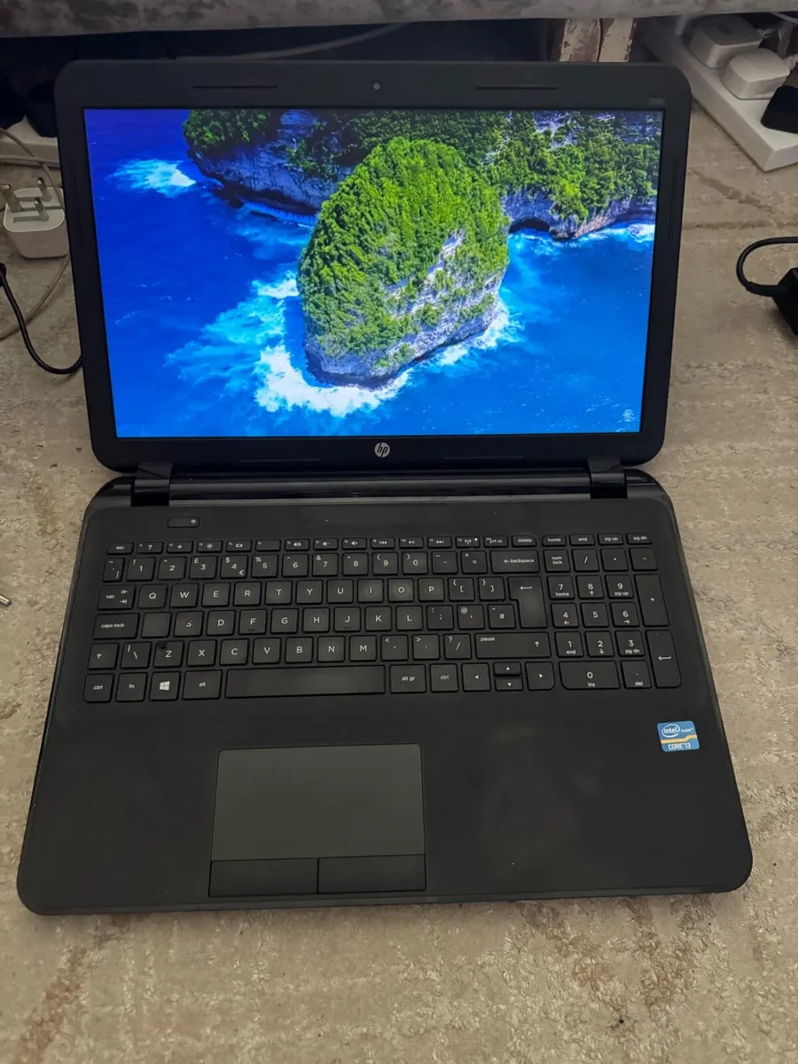 Hp i3 laptop - Image 4