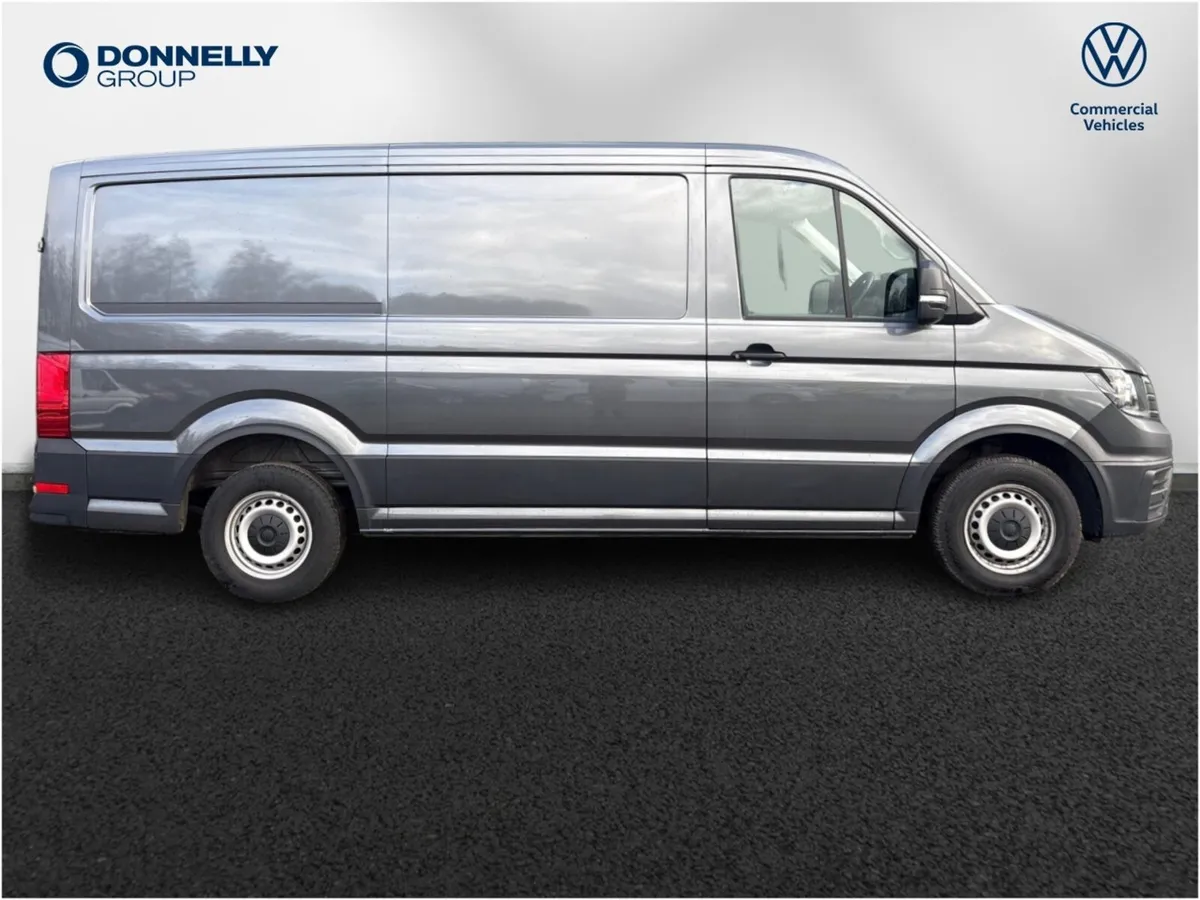 Volkswagen Crafter Cr30 Mwb Diesel Fwd Startline - Image 4