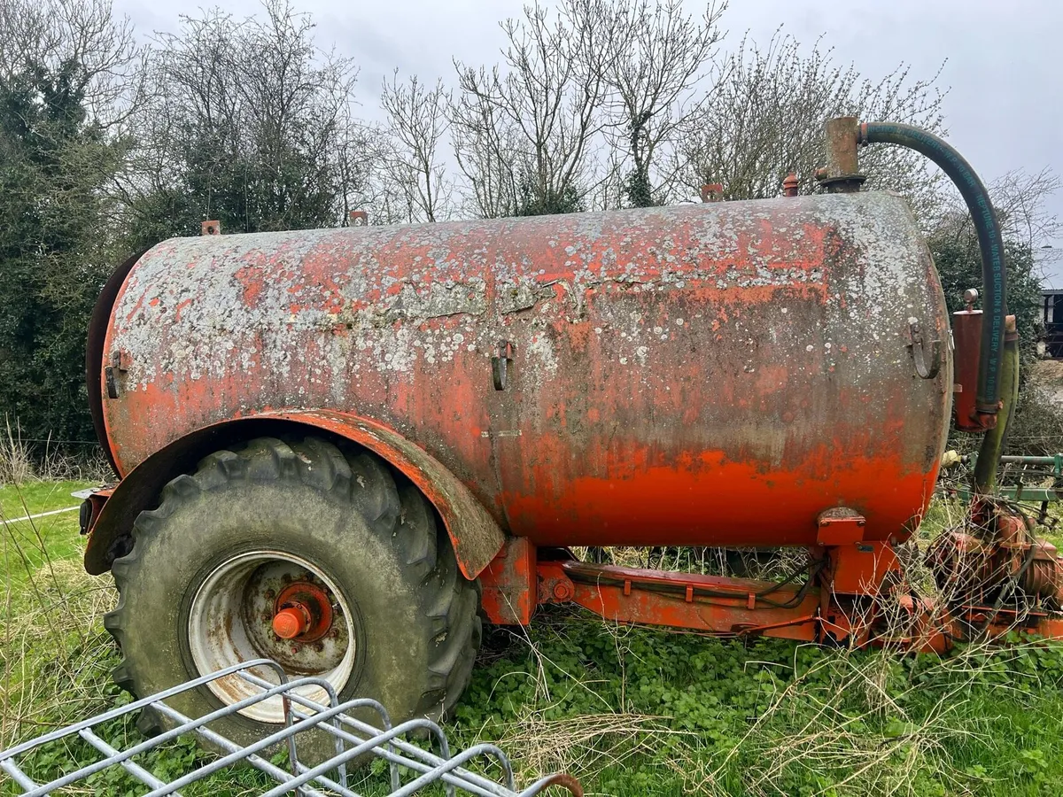 Abbey Tanker - Image 2