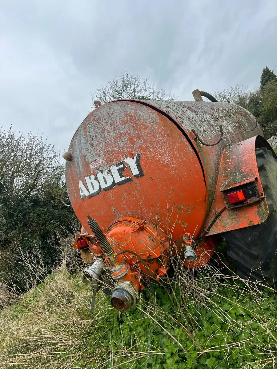 Abbey Tanker - Image 4