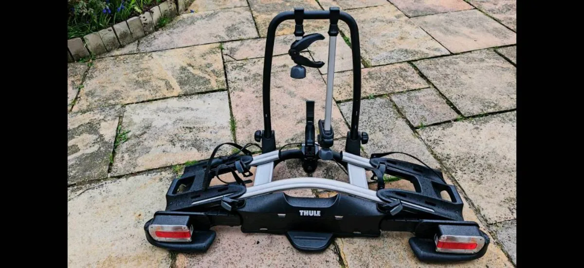 Thule bike rack - Image 1