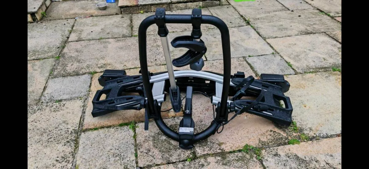 Thule bike rack - Image 3