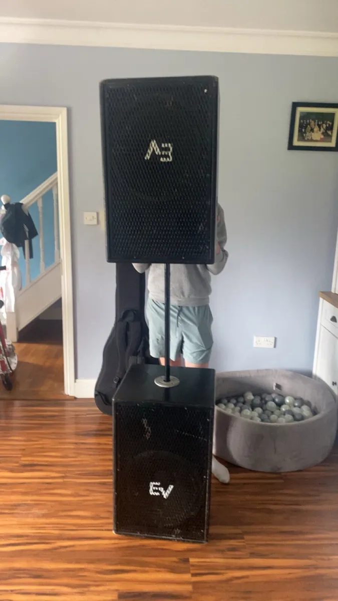 EV speakers - Image 1
