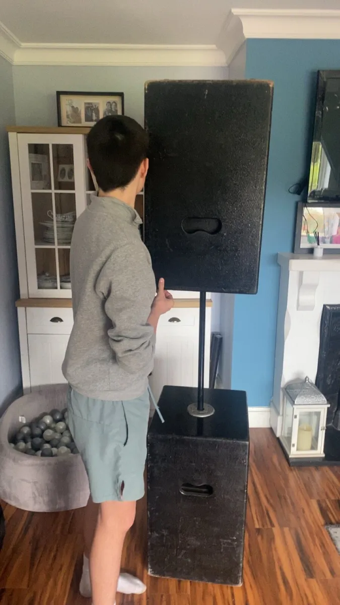 EV speakers - Image 2