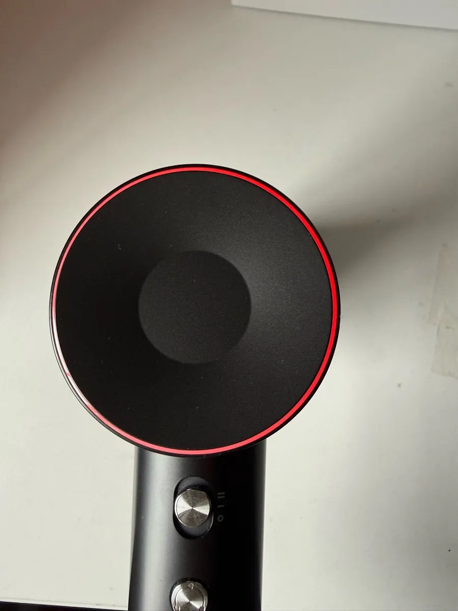 Laifen Swift Special hairdryer and travel bag - Image 3