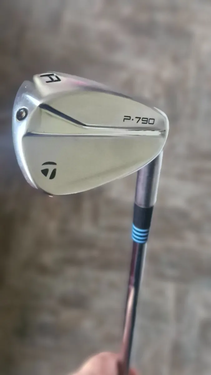 Taylormade P790 A Wedge with BB&F Ferrule - Image 1