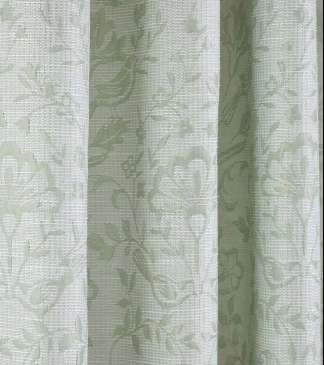 Curtains eyelet - Image 3