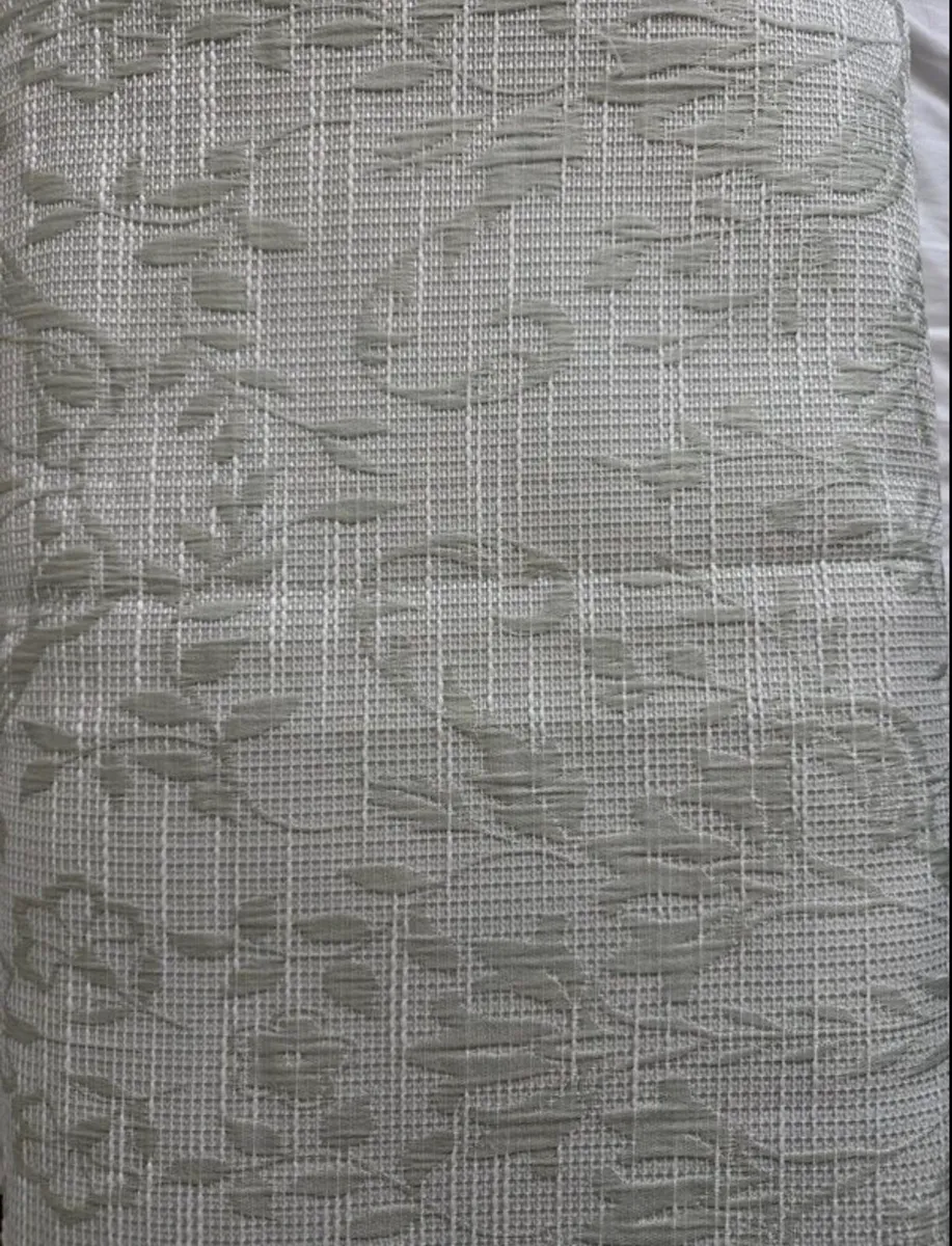 Curtains eyelet - Image 4