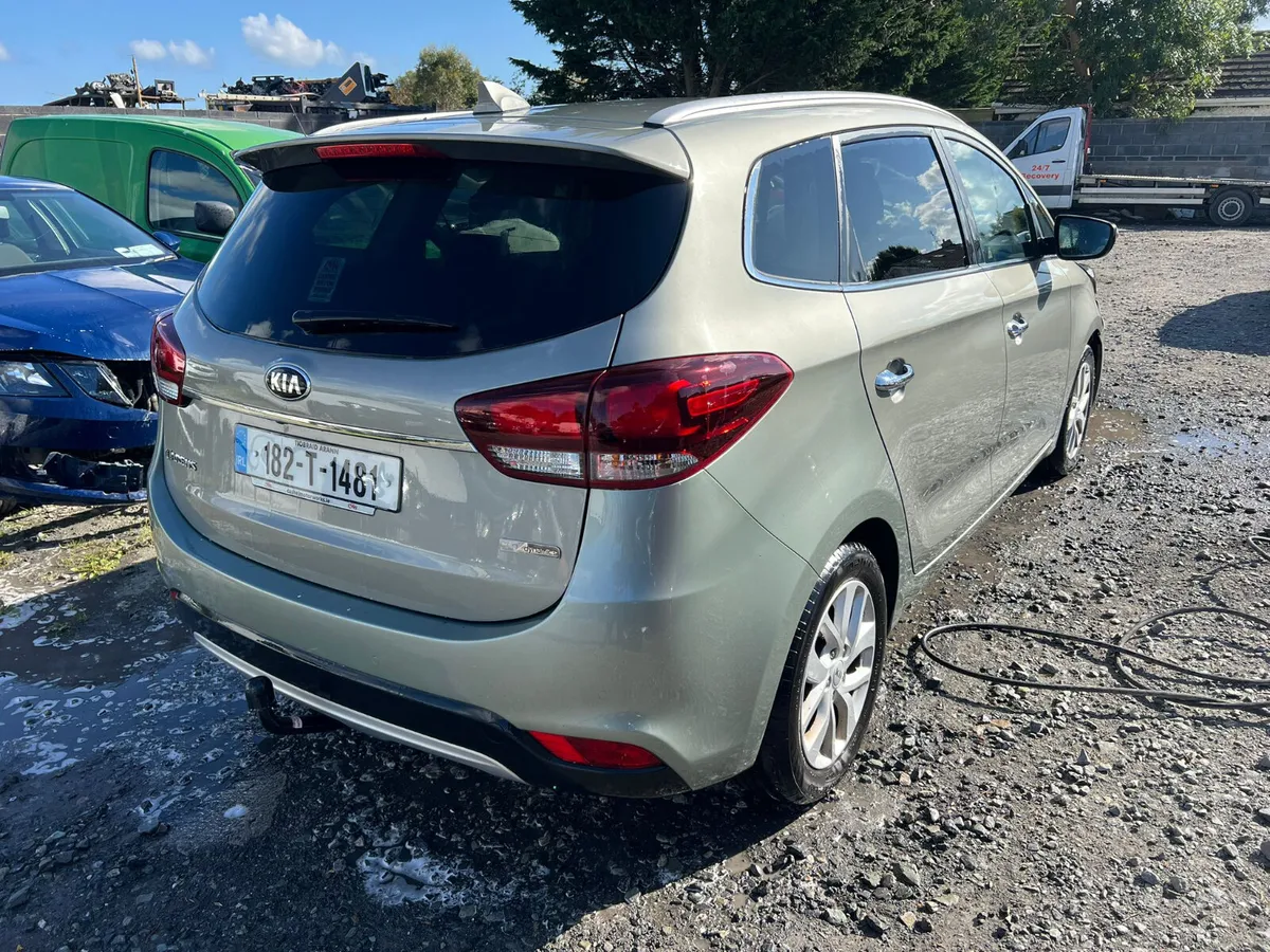 2018 Kia Carens 1.7 Diesel 7 Seats - Image 1